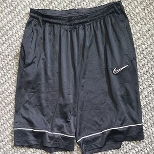 Nike‎ Men's Black Athletic Shorts Dri Fit Size Large